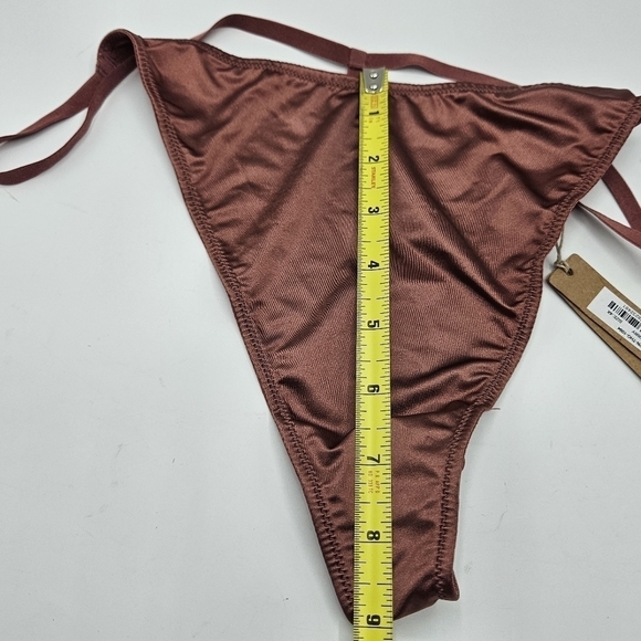 NWT Skims Pn-thong Berry size 4x - Picture 9 of 10